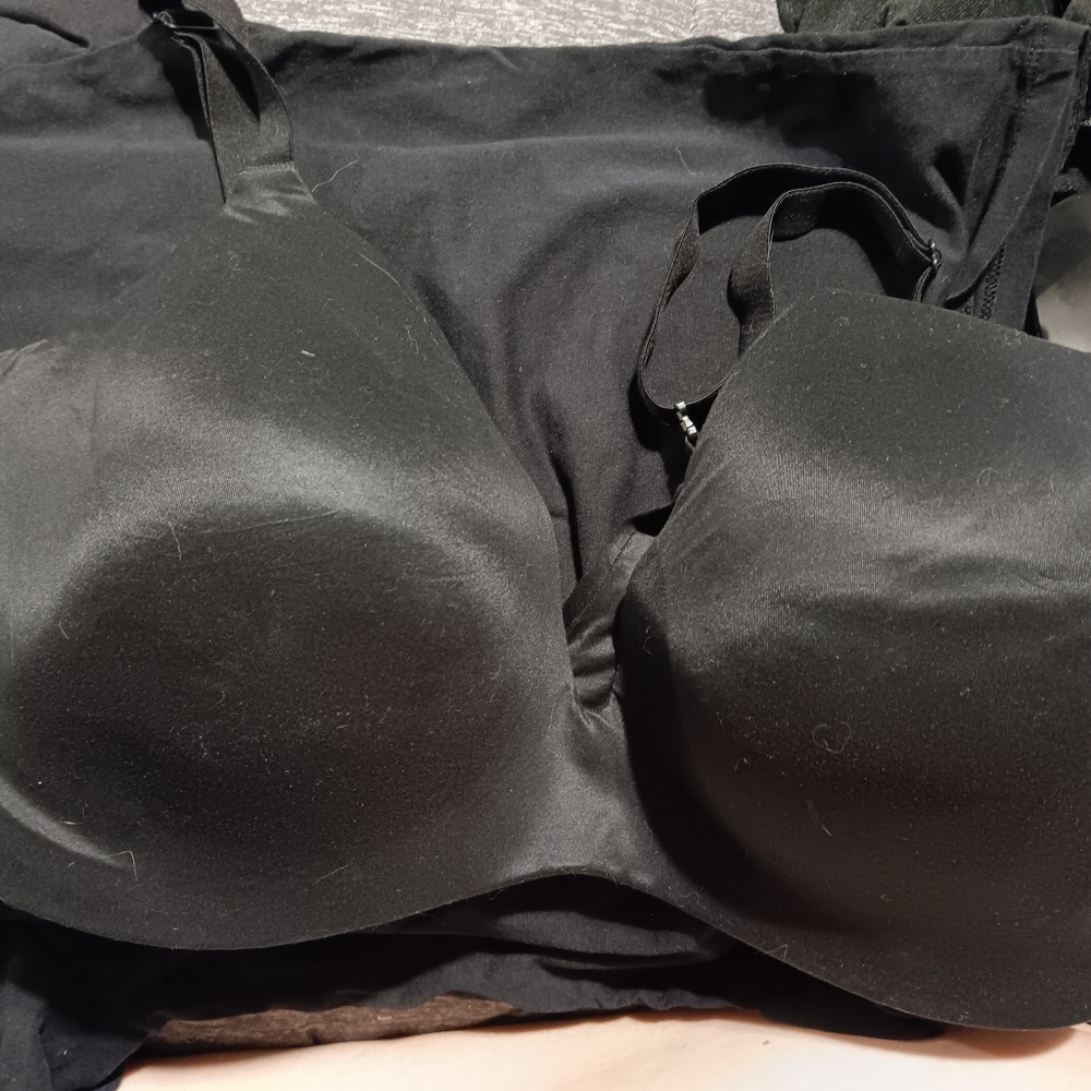 Victoria secrets 40DDD/F